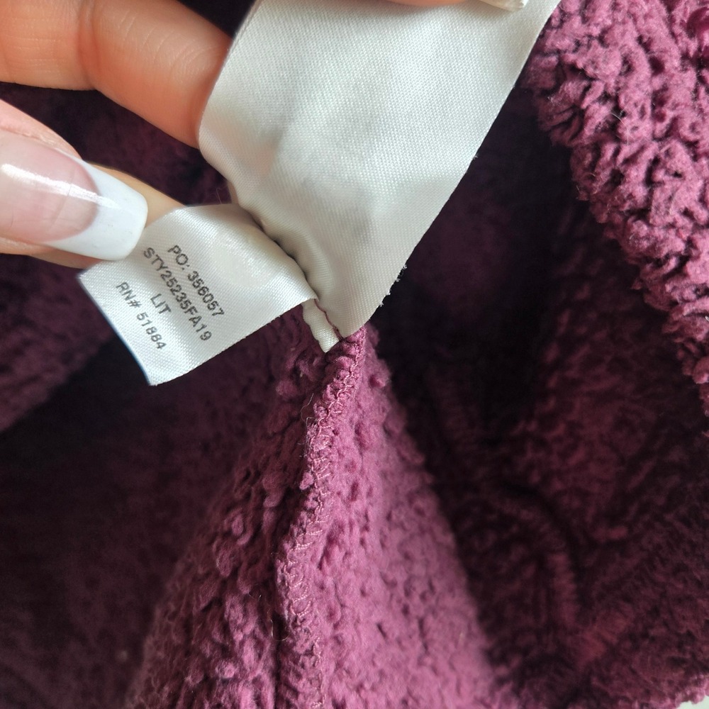 Patagonia M Los Gatos 1/4 Zip Pullover Womens Purple Sherpa Fleece 25235 - Picture 4 of 8